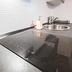 Sanavar Apartment Bari